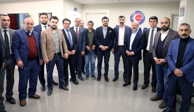 KOCASİNAN BELEDİYE BAŞKANI VE BAŞKAN ADAYI AHMET ÇOLAKBAYRAKDAR,