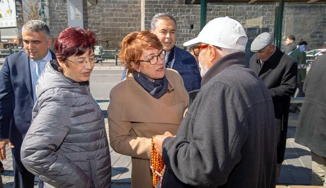 CHP MELİKGAZİ BELEDİYE BAŞKAN ADAYI DR. SEMA KARAOĞLU,