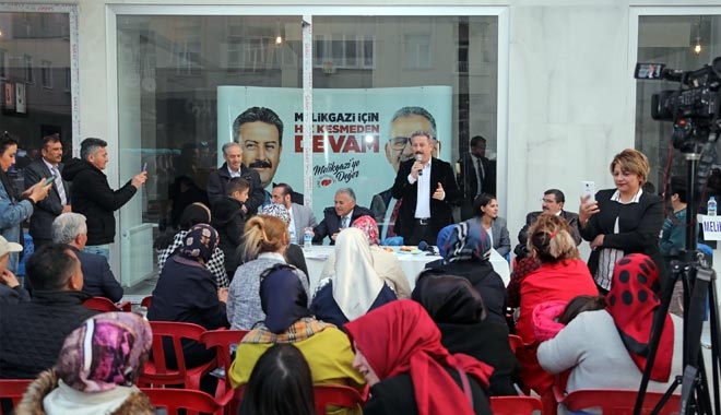 BAŞKANLARA KILIÇASLAN MAHALLESİNDE COŞKU