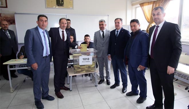 BAŞKAN ADAYI ÖZDOĞAN