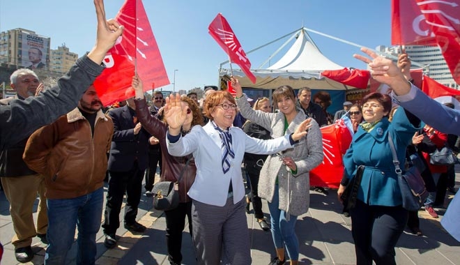 SANDIĞA GİDİP DEMOKRASİYE SAHİP ÇIKANLARA