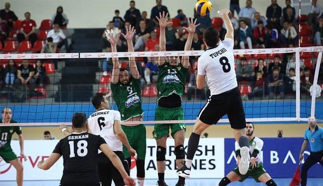 VOLEYBOL EFELER LİGİ İÇİN SON VİRAJ