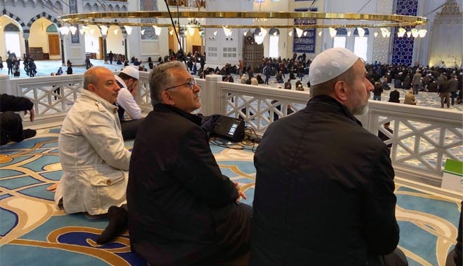 BAŞKAN BÜYÜKKILIÇ´TAN ÇAMLICA CAMİİ´NDE İNCELEME