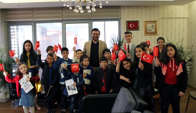 OKANDAN, ÇOCUKLARI MİSAFİR ETTİ