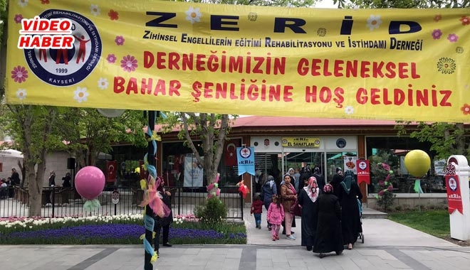 ZERİD´İN BAHAR ŞENLİĞİ´NDE