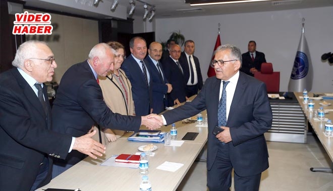 BÜYÜKŞEHİRDE İLK GÜN