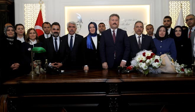 TALAS BELEDİYESİNDE DEVİR TESLİM