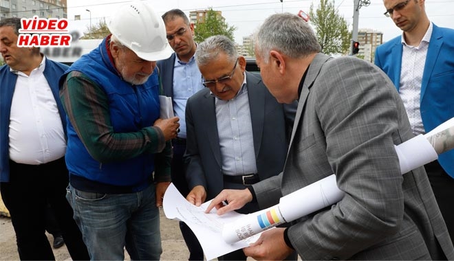 BAŞKAN BÜYÜKKILIÇ HEM BELEDİYEDE HEM DE SAHADA