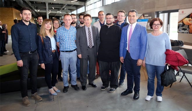 AGÜ´DE SANAYİ ODAKLI ÖĞRENCİ PROJESİ