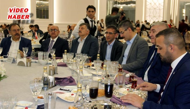 MAKİNA MÜHENDİSLERİ İFTAR PROGRAMINDA BİR ARAYA GELDİ