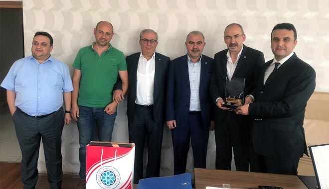 GÜLSOY´DAN TEBRİK ZİYARETİ