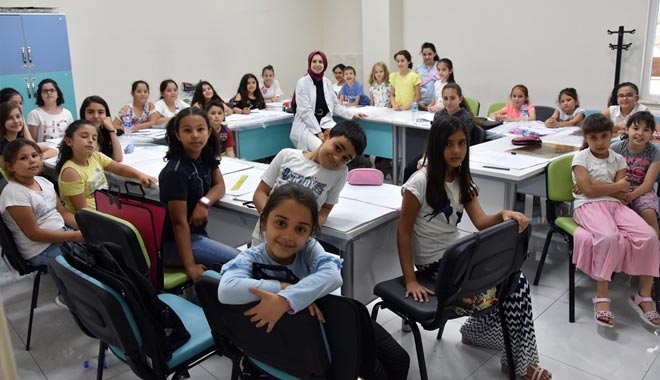 KOCASİNAN´DA GELECEĞİN RESSAMLARI YETİŞİYOR