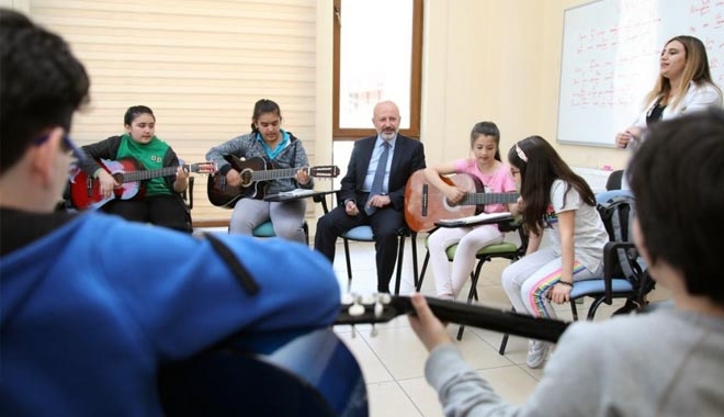 KOCASİNAN´IN YETENEKLİ ÇOCUKLARI