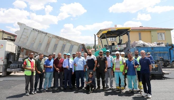 BAŞKAN ÇOLAKBAYRAKDAR,  ASFALT ÇALIŞMALARINI YERİNDE İNCELEDİ?