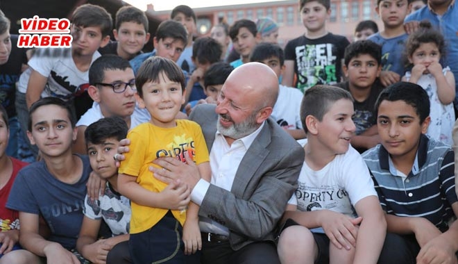 ÇOLAKBAYRAKDAR´A ÇOCUKLARDAN SEVGİ SELİ