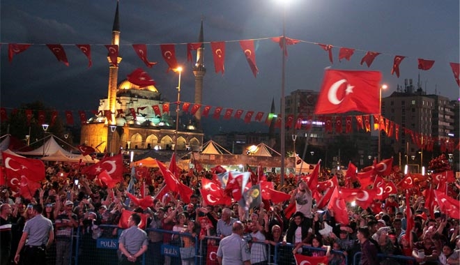 15 TEMMUZ DEMOKRASİ DESTANI