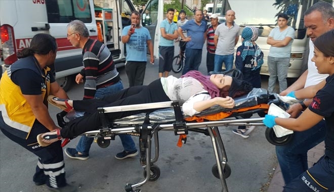 AYLARDIR HABER ALAMADIĞI KARISINI GÖRÜNCE KURŞUN YAĞDIRDI