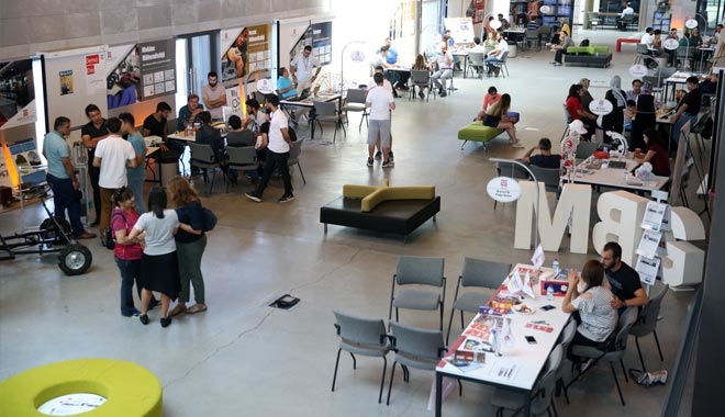 AGÜ TANITIM VE TERCİH GÜNLERİ BAŞLADI