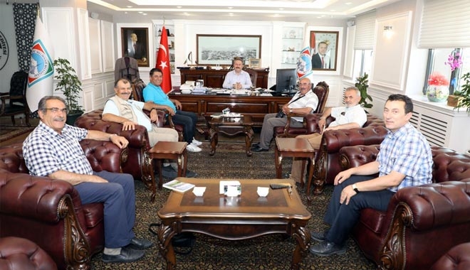 TÜRKİYE YAZARLAR BİRLİĞİ´NDEN PALANCIOĞLU´NA ZİYARET