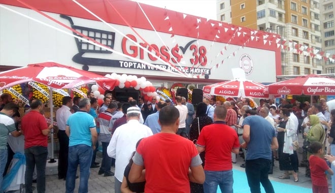 GROSS 38´DEN GÖRKEMLİ AÇILIŞ