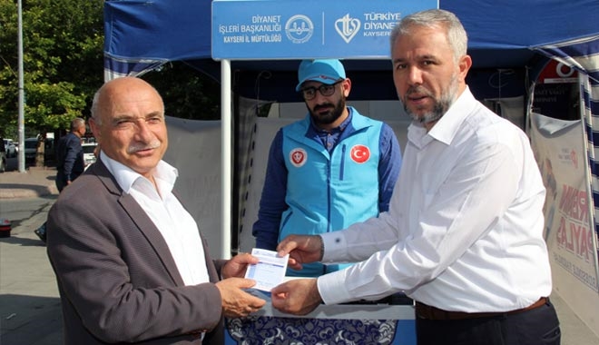 VEKİL TAMER´DEN VEKALET YOLUYLA KURBAN BAĞIŞI