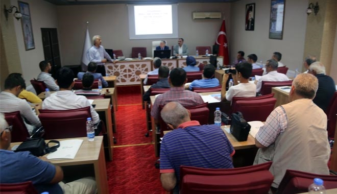 2. ULUSLARARASI DEVELİ-ÂŞIK SEYRANİ VE TÜRK KÜLTÜRÜ KONGRESİ İÇİN BİLGİLENDİRME TOPLANTISI YAPILDI