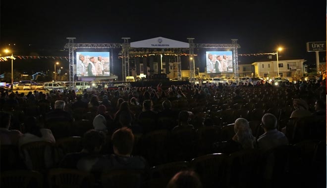 TALAS´DA AÇIK HAVA SİNEMASI