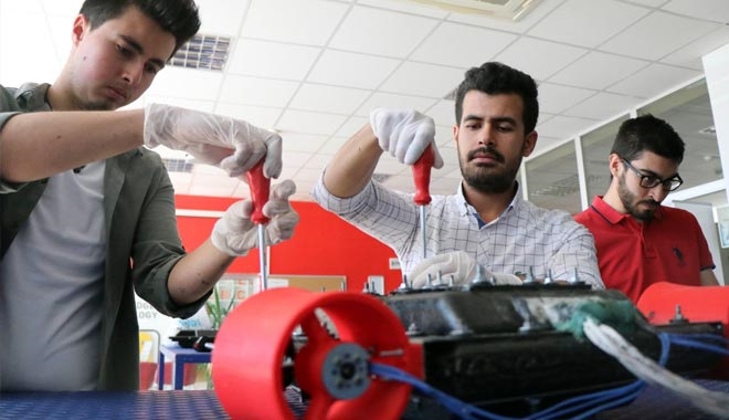 GENÇ MÜHENDİSLER İNSANSIZ SUALTI ARACI GELİŞTİRDİ