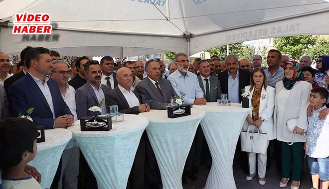 TALAS´TA  İLÇE BAYRAMLAŞMASI