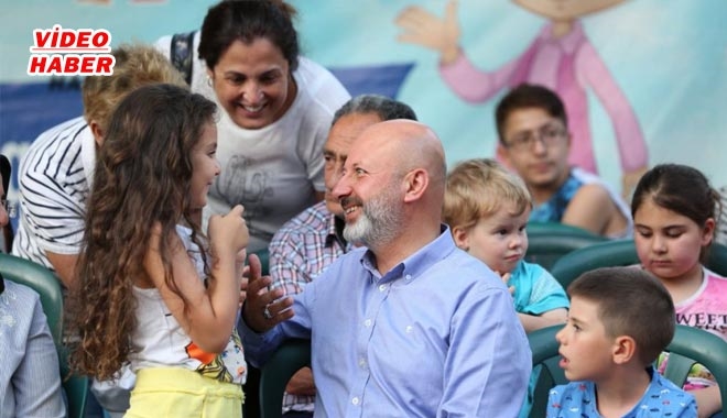 KOCASİNAN SOKAKLARI´NDA ÇOCUK OLMANIN TADI BİR BAŞKA?