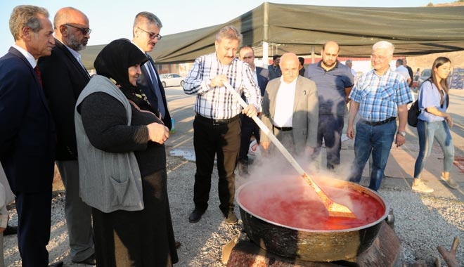 MELİKGAZİ´DE ?SALÇA GÜNLERİ´NE HAZIR OLUN