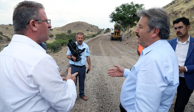 SAKARYA MAHALLESİ´NDE ASFALT ÇALIŞMALARI BAŞLADI