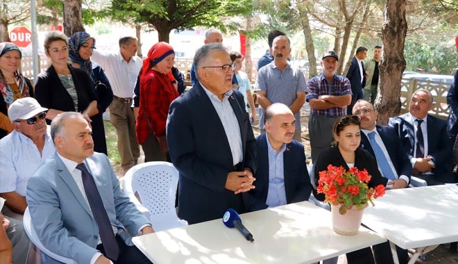 TBMM BAŞKANVEKİLİ GÖK´LE GESİ BİR ARAYA GELDİ