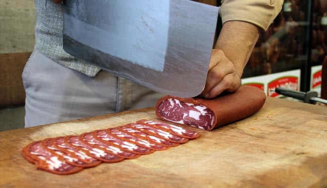 ÖMER GÜLSOY: ?GURBETÇİLER YÜZÜMÜZÜ GÜLDÜRDÜ?