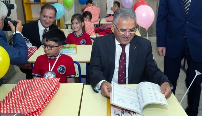 BAŞKAN´DAN EĞİTİME TAM DESTEK