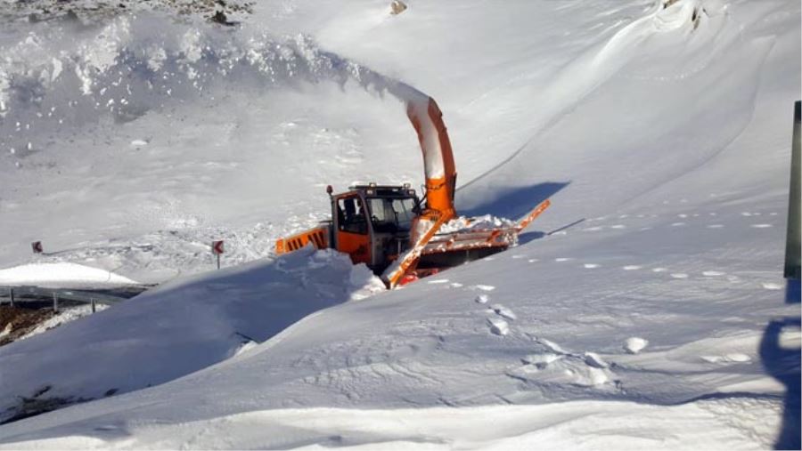 İLÇELERDE ÇOK MERKEZDE YOK