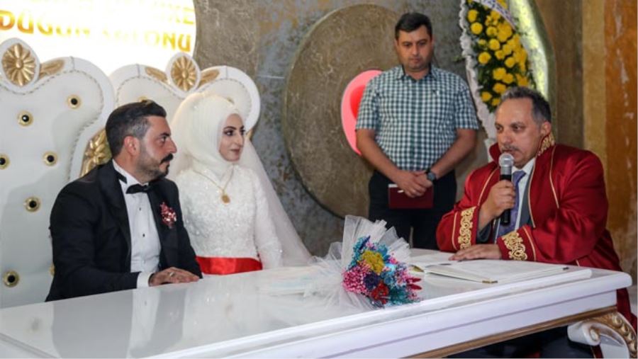 TALAS’TA 970 ÇİFT ‘EVET’ DEDİ