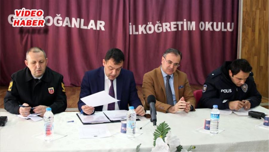 HACILAR’DA GÜVENLİK VE MUHTARLAR TOPLANTISI YAPILDI