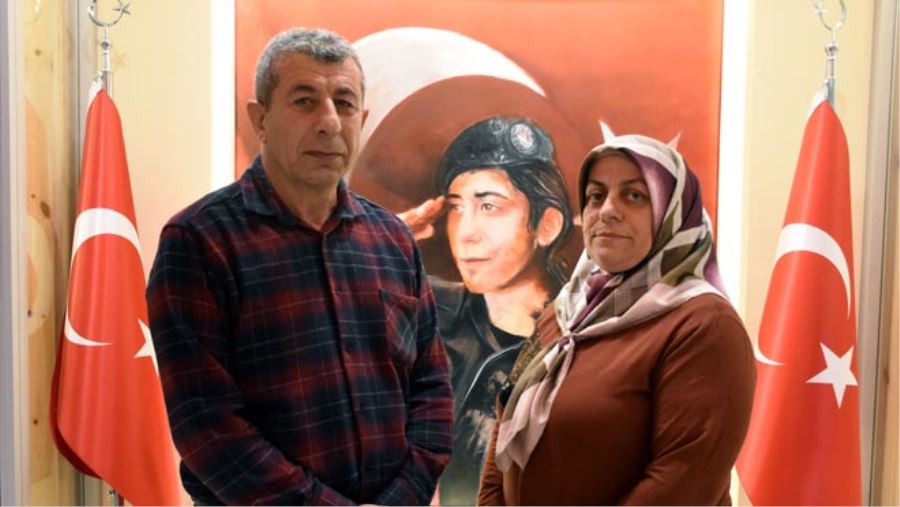 15 TEMMUZ ŞEHİDİNİN AİLESİ,