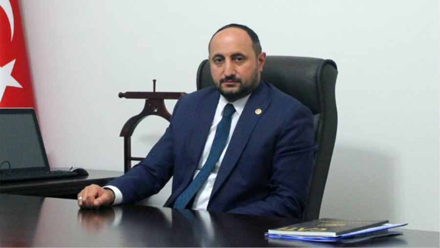 İSMAİL EMRAH KARAYEL’DEN KINAMA