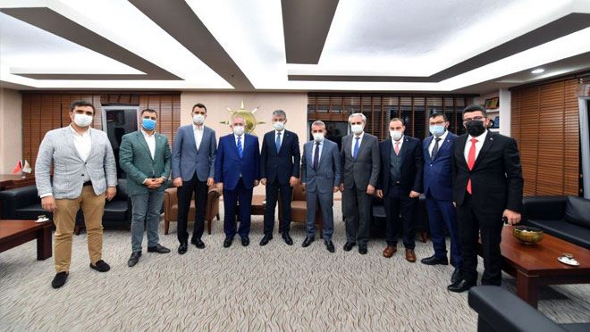 OSB YÖNETİMİ’NDEN ÇOPUROĞLU’NA HAYIRLI OLSUN ZİYARETİ