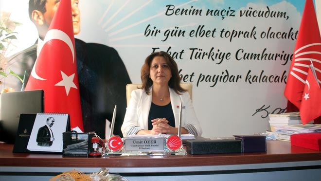 CHP İL BAŞKANI ÖZER HÜKÜMET’İN PANDEMİ SÜRECİNİ İYİ YÖNETEMEDİĞİNİ İDDİA ETTİ