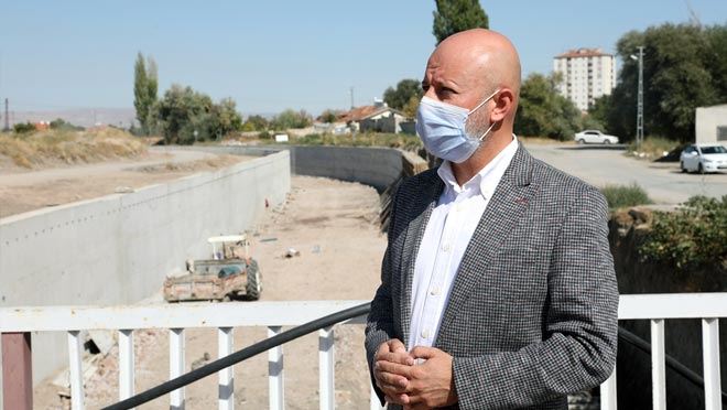 KOCASİNAN, KANAL ISLAH ÇALIŞMASIYLA ŞEHRE GÖRSEL ZENGİNLİK KATIYOR