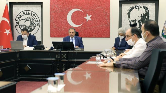 BAŞKAN YALÇIN SOSYAL MEDYADA VATANDAŞLA BULUŞUYOR