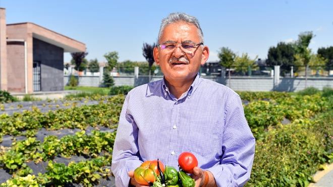 BÜYÜKKILIÇ, MAĞDURİYETLERİ DİKKATE ALIYOR