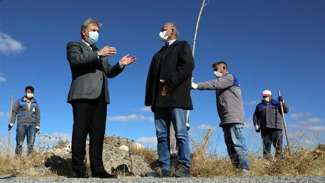 MELİKGAZİ’DE DİKİLEN YENİ AĞAÇLAR GELECEĞE NEFES OLACAK