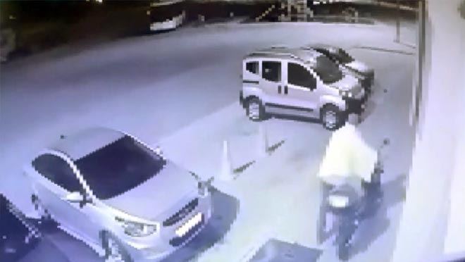 KENDİ MALI GİBİ RAHATLIKLA ALDI GÖTÜRDÜ