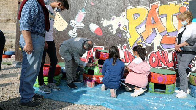 TALAS’TA ESKİ OTOMOBİL LASTİKLERİ KEDİLERE YUVA OLDU