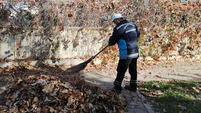 TALAS’TA SONBAHAR TEMİZLİĞİ