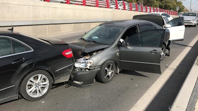 8 ARACIN KARIŞTIĞI ZİNCİRLEME KAZA